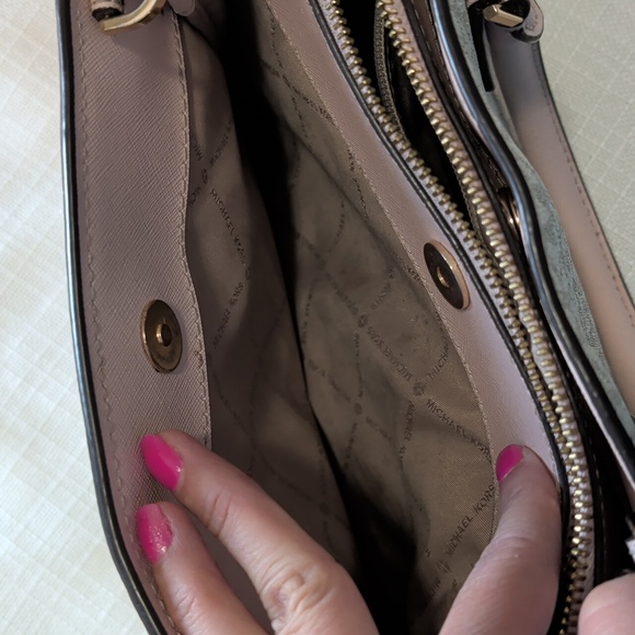 Michael Kors Satchel/Crossbody Bag - Picture 9 of 9